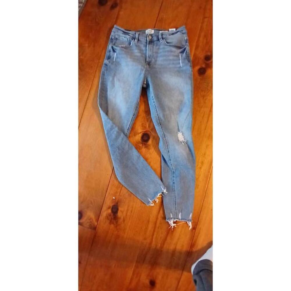 Kensie 10/30 High Rise Skinny Distressed Jeans